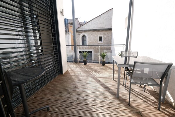 Outdoor dining - Vacation rental SAINT REMY DE PROVENCE LS1-416 (Saint Remy de Provence)
