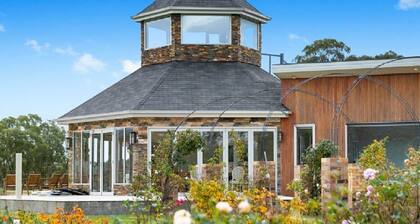 The Grand Manor Pomonal