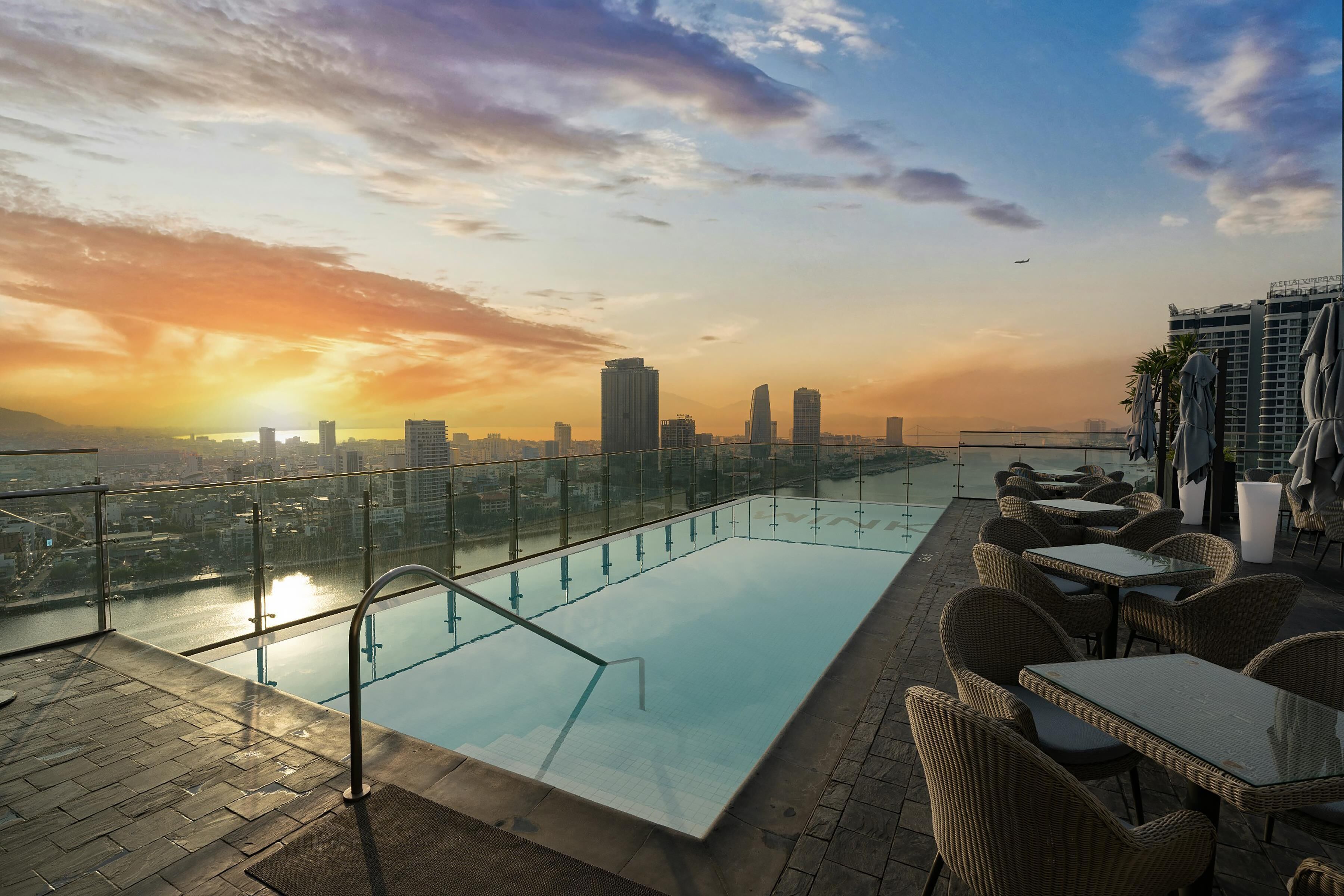 Outdoor pool, sun loungers