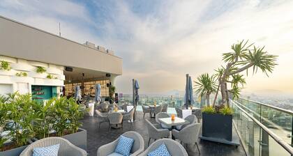 Wink Danang Riverside, Unscripted by Hyatt - 24 Hours stay