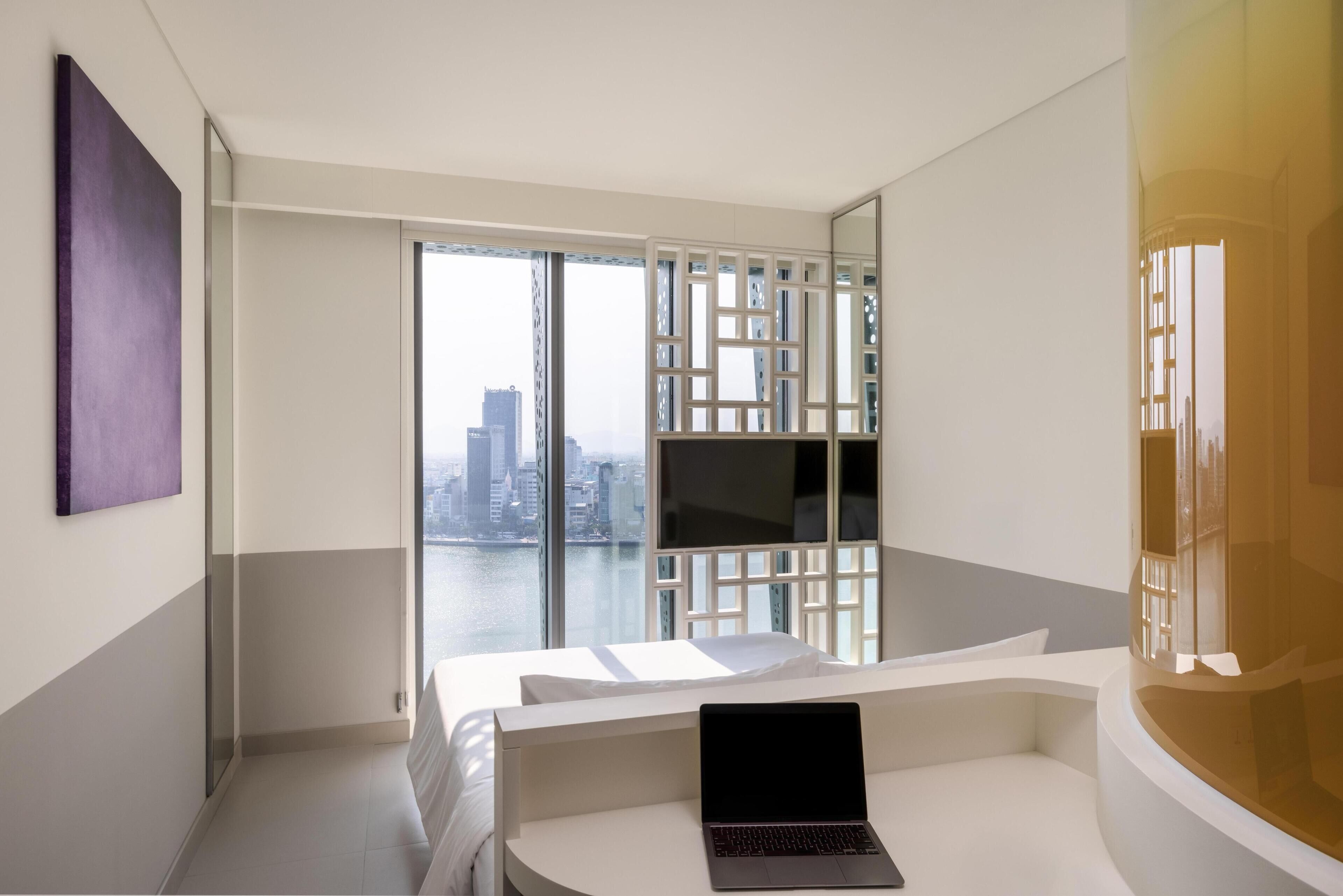 Room, 1 Katil Ratu (Queen), River View | Peralatan tempat tidur premium, katil Select Comfort 