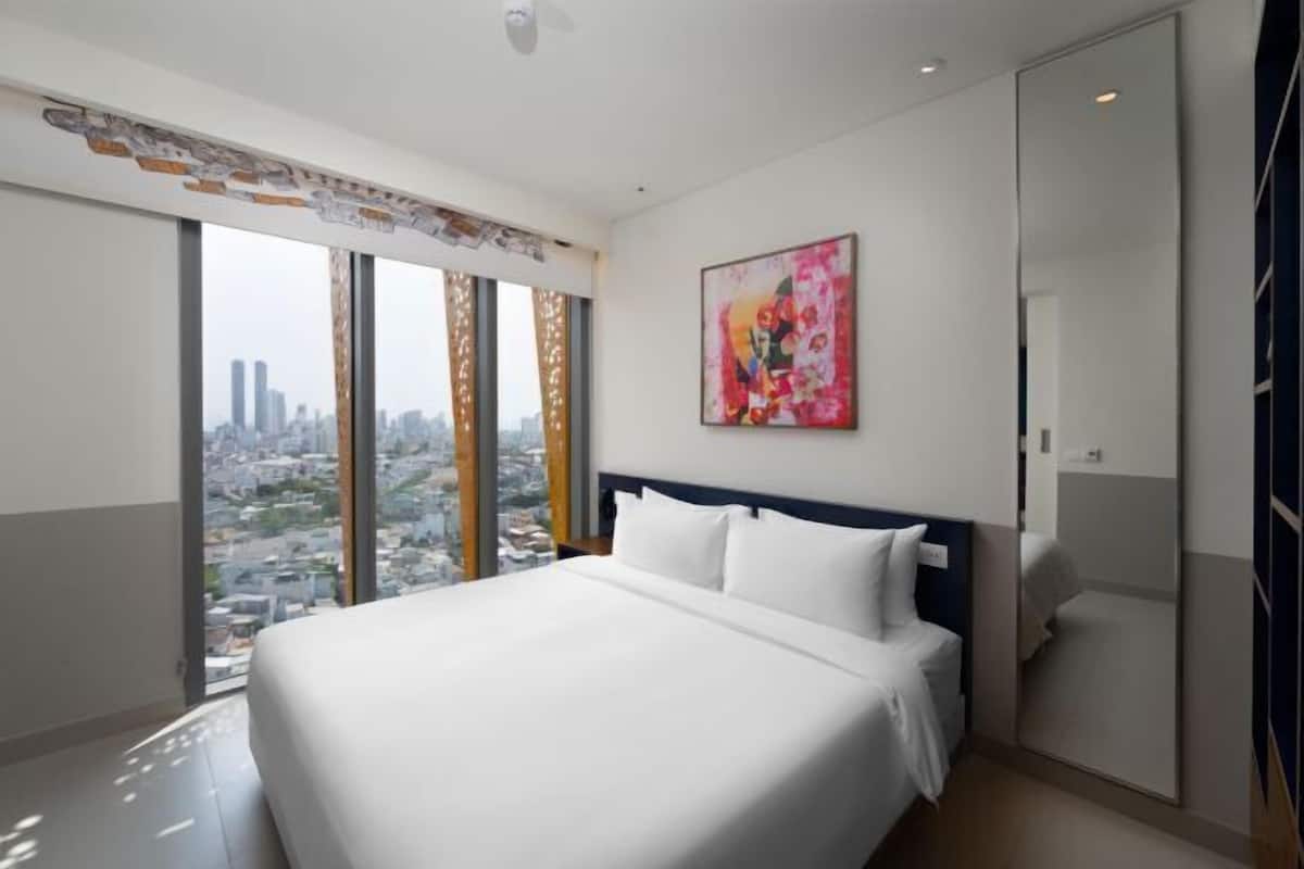 Premium bedding, down comforters, Select Comfort beds, minibar
