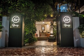 واجهة المنشأة