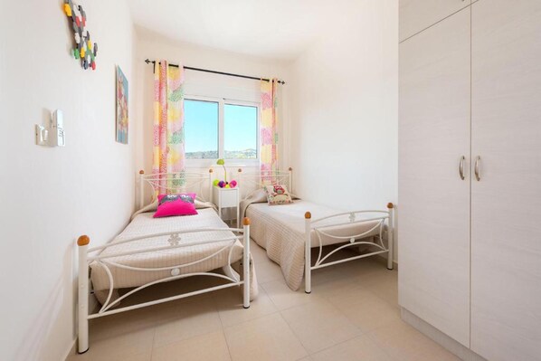 4 chambres, Wi-Fi, draps fournis