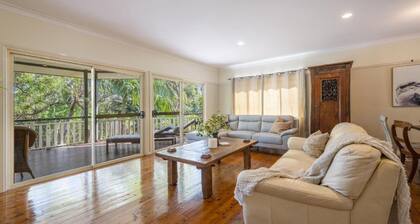 Treetop Retreat - Lifestyle Yamba