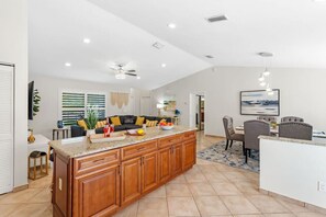 Interior - Private Pool|Near Beach|Fenced Yard|Outdoor Living (Naples)