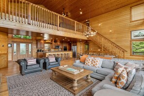 テレビ、暖炉、テーブルサッカー台