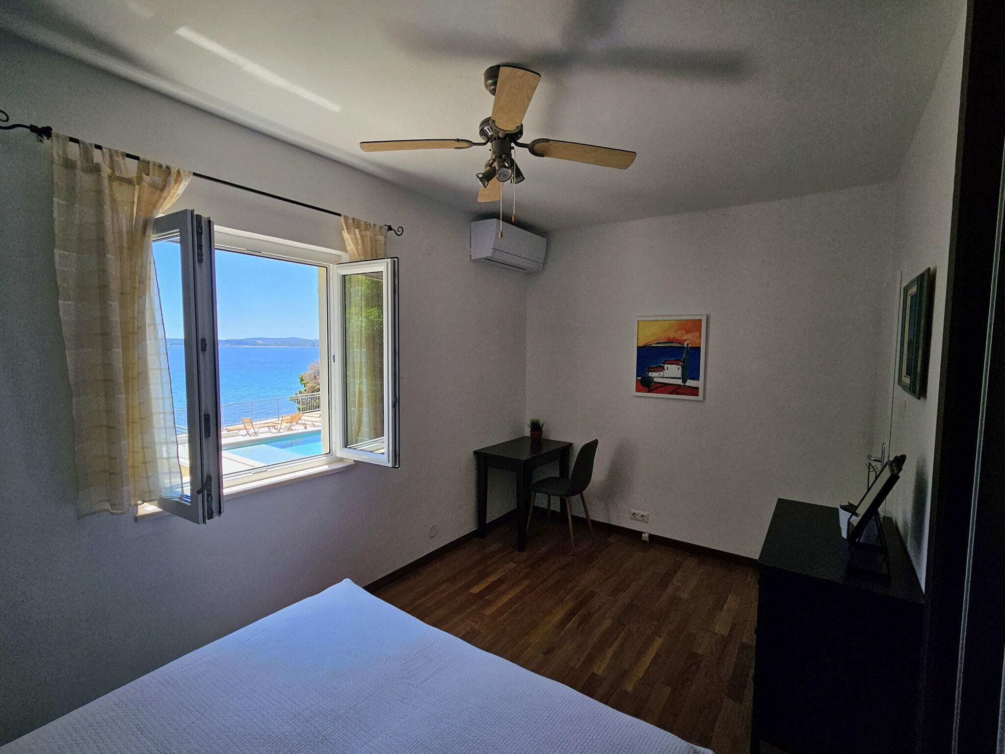 別墅 (Four Bedroom Villa with Swimming Pool) | 4 間睡房、嬰兒床 (收費)
