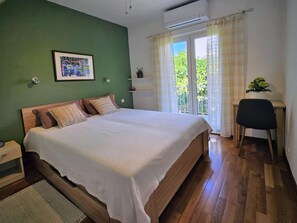 Villa (Four Bedroom Villa with Swimming Pool) | 4 bedrooms, cribs/infant beds - Beach House Nono (Orebic)