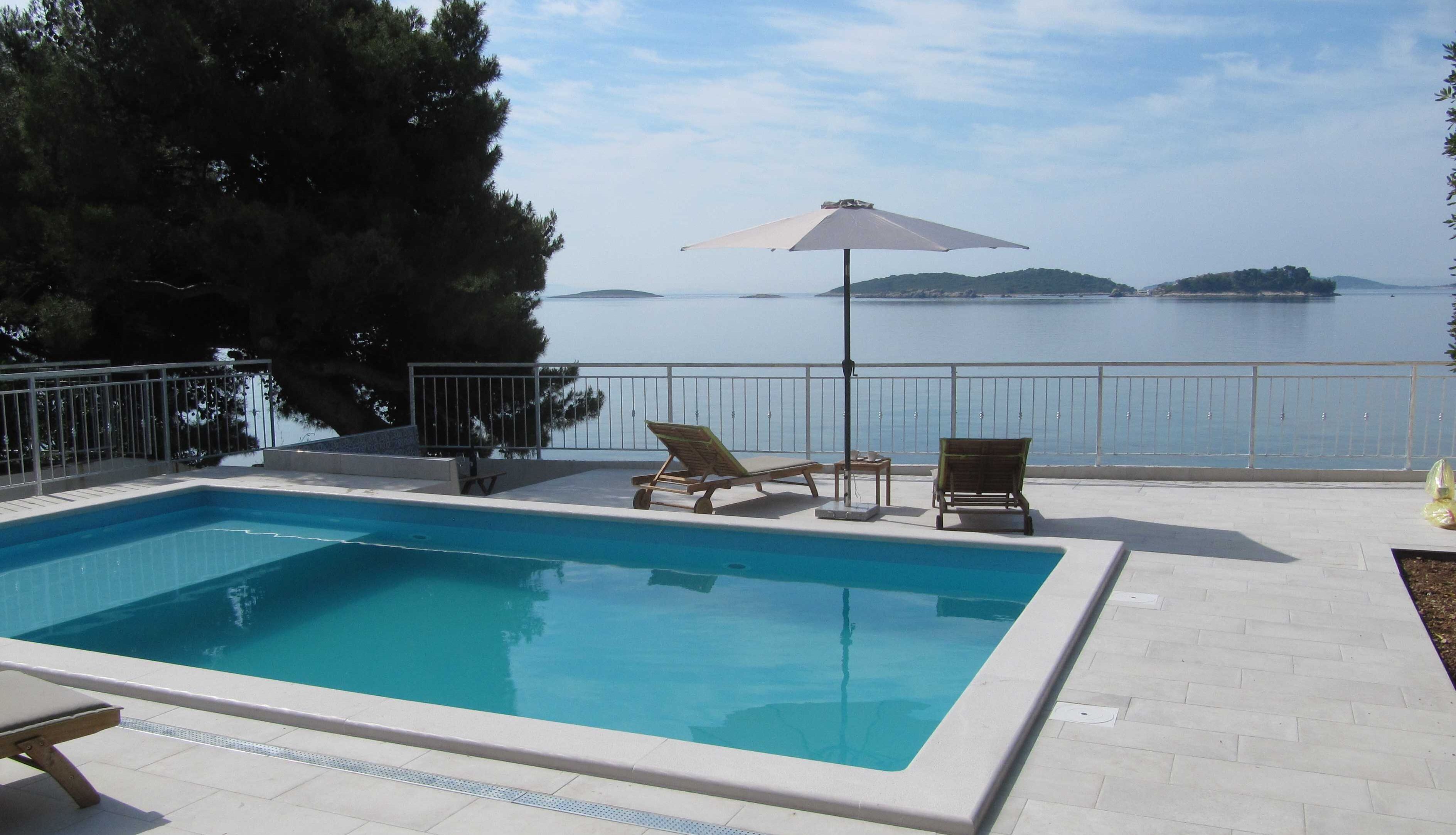 Villa (Four Bedroom Villa with Swimming Pool) | Pool