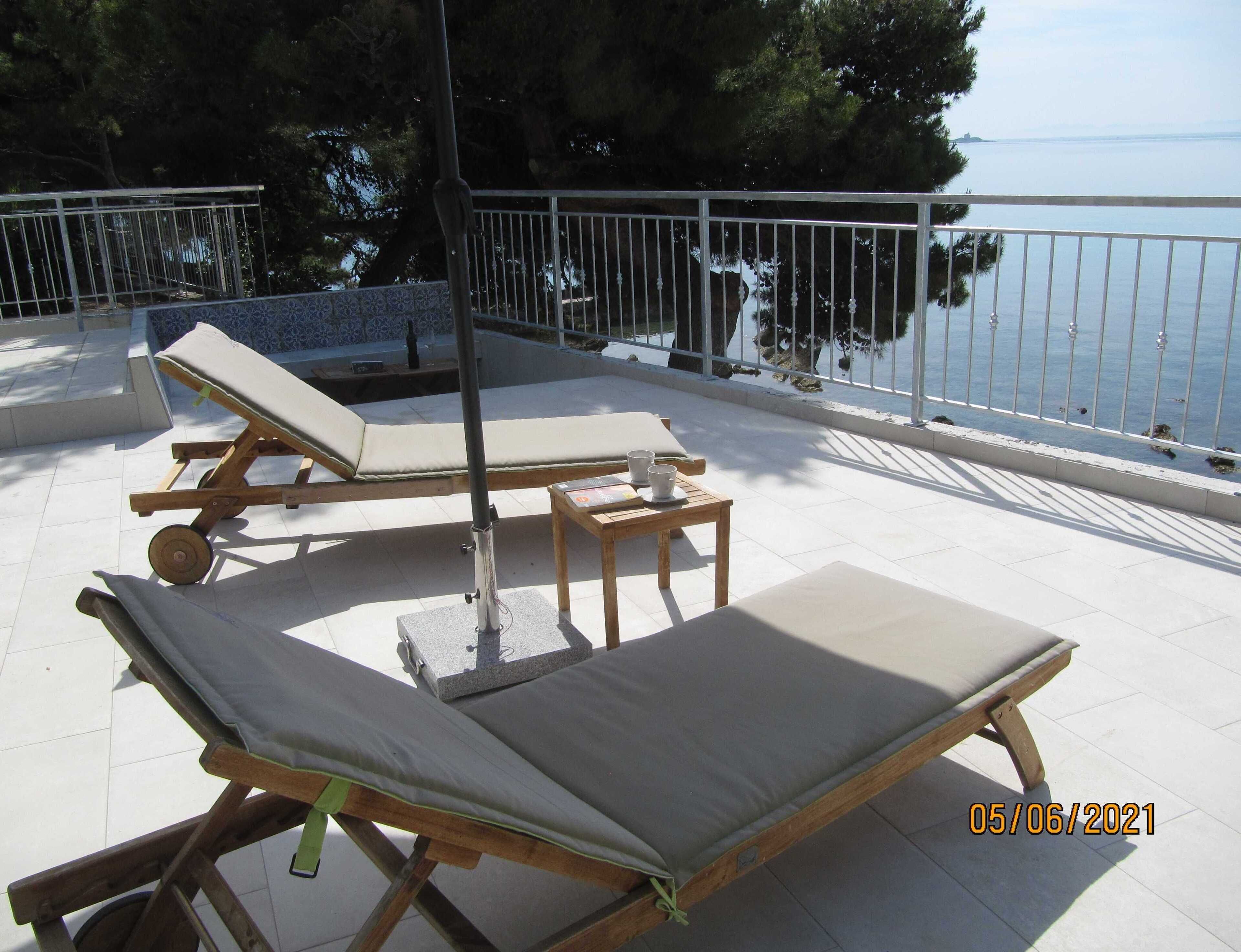 Villa (Four Bedroom Villa with Swimming Pool) | Terrace/patio