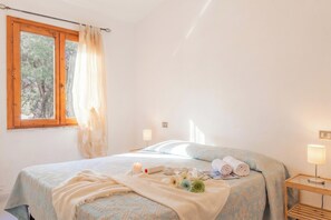 Standard Apartment, Multiple Bedrooms (Residenze Gallura Trilo 6) | 2 bedrooms, WiFi, bed sheets - Residenze Gallura Trilo 6 (San Teodoro)