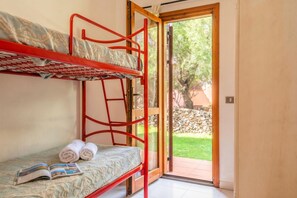 Standard Apartment, Multiple Bedrooms (Residenze Gallura Trilo 6) | 2 bedrooms, WiFi, bed sheets - Residenze Gallura Trilo 6 (San Teodoro)