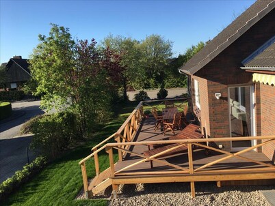 Welcome to the "Grooter Strandlöper" apartment in the heart of Großenbrode.