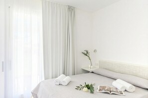 1 bedroom, free WiFi, bed sheets - Capo Falcone Apartments (Stintino)