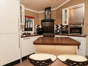 Cottage | Interior - Washburn Lodge (Harrogate)