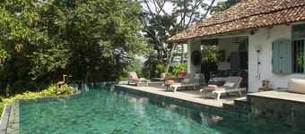 08 Acre Private Tea Estate Close To Galle