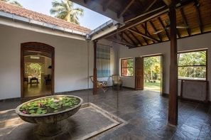 4 bedrooms