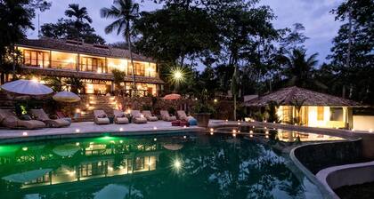 A Sophisticated Spacious Beach Villa With 20 Meter Water Slide