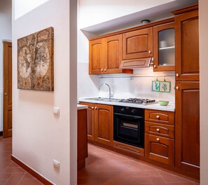 Kochgeschirr/Geschirr/Besteck