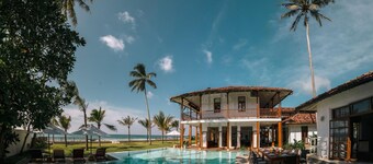 Family Beach Villa Located On An Incredible Beach