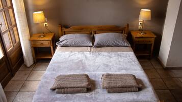 Basic Double Room | Free WiFi