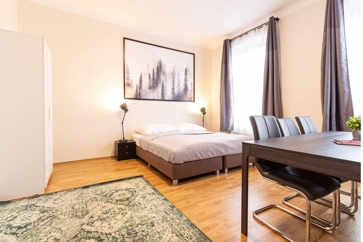 Familienapartment | 1 Schlafzimmer, Bügeleisen/Bügelbrett, kostenloses WLAN, Bettwäsche