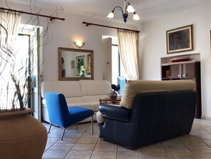 2 bedrooms, iron/ironing board, free WiFi, bed sheets - Apartment in the heart of Tropea, (Tropea)