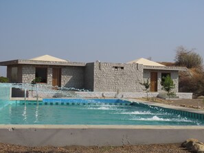Udendørs pool