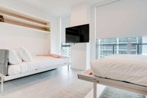 Fer et planche à repasser, Wi-Fi gratuit, draps fournis