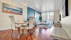 TV - Stylish 2BR Retreat w/ Pool & Tennis Court Access (Sunny Isles Beach)