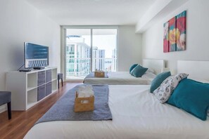 1 chambre, fer et planche à repasser, Wi-Fi gratuit, draps fournis