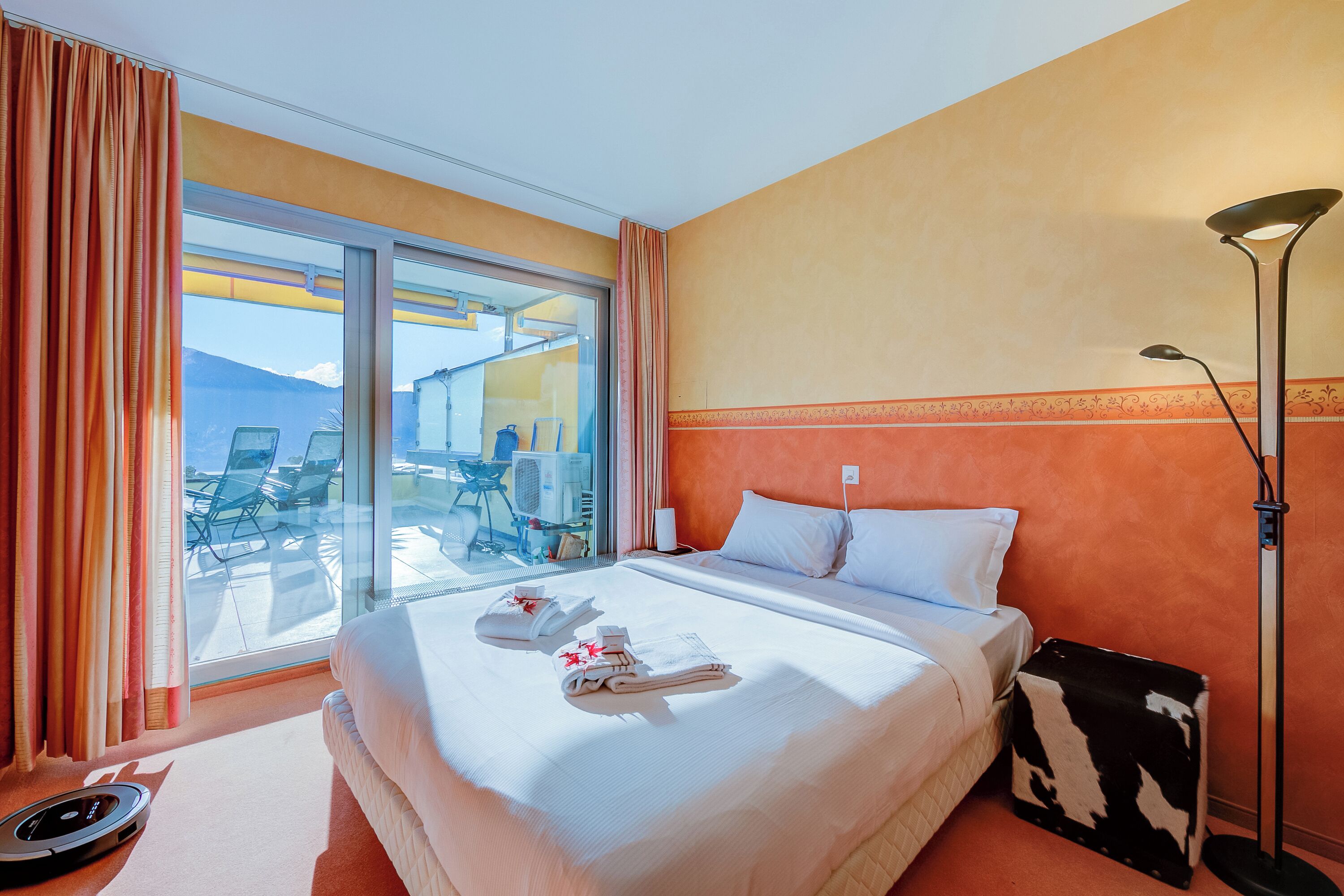 Appartement Familial, plusieurs chambres, 2 salles de bains (Panorama maggiore apartment) | 2 chambres, espace de travail pour ordinateur portable