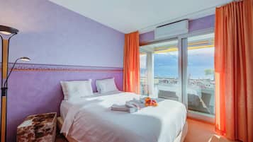 Family Apartment, Multiple Bedrooms, 2 Bathrooms, Mountainside (Panorama maggiore apartment) | 2 bedrooms, laptop workspace, iron/ironing board, free WiFi