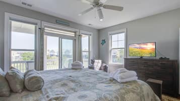 3 bedrooms, desk, iron/ironing board, WiFi