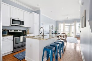 冰箱、茶具/咖啡用具、厨具/餐具