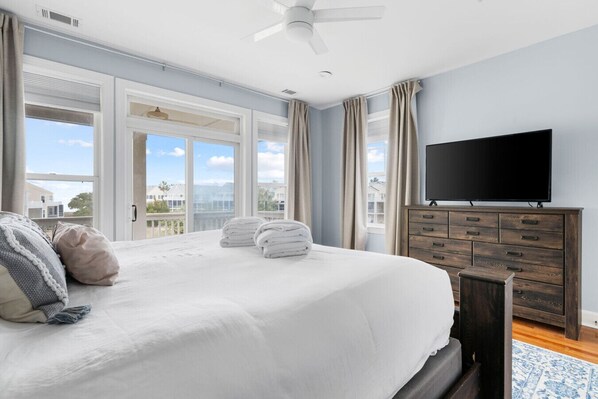 Unclassified image, 1 of 46, button