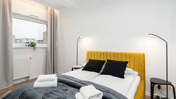 1 bedroom, iron/ironing board, travel cot, WiFi