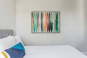 3 slaapkamers, een bureau, een strijkplank/strijkijzer, wifi