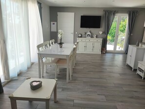 Dining - Escape near the sea (La Ciotat)