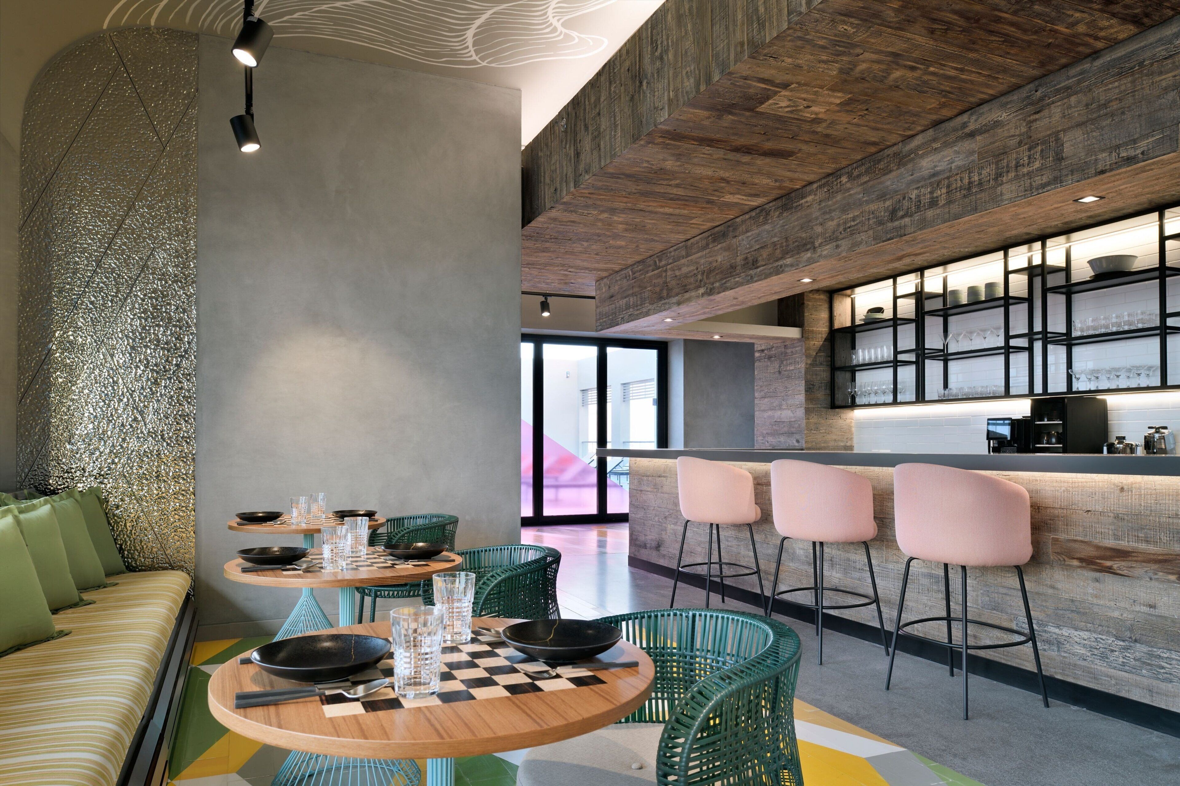 Photo - Aloft Muscat