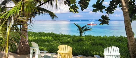 2 ristoranti, aperti a colazione, cucina locale e internazionale