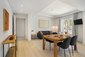 Living area - Les Deux Mariettes Apartments & Suites (Lisbon)