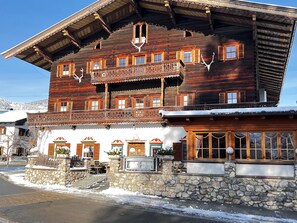 Exterior - HIDEAWAY DESIGN CHALET with pool & wellness by Belle Stay (Reith bei Kitzbühel)