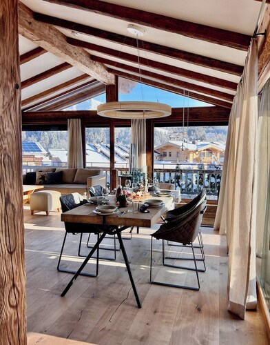 Hideaway Design Chalet