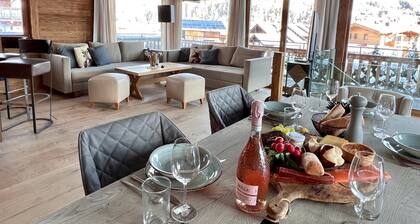 HIDEAWAY DESIGN CHALET with pool & wellness by Belle Stay