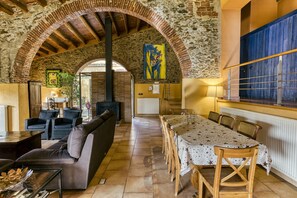 Dining - Country House 'Mas Hortus' with Sea View, Private Pool and Wi-Fi (Girona)