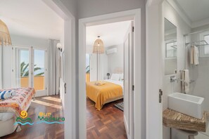 3 Schlafzimmer, Schreibtisch, Bügeleisen/Bügelbrett, WLAN