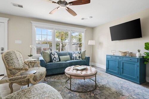 Old Village - Renovated - Close to Beach/Downtown