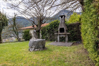 Villa "Tanas" with Lake View, Private Pool & Wi-Fi